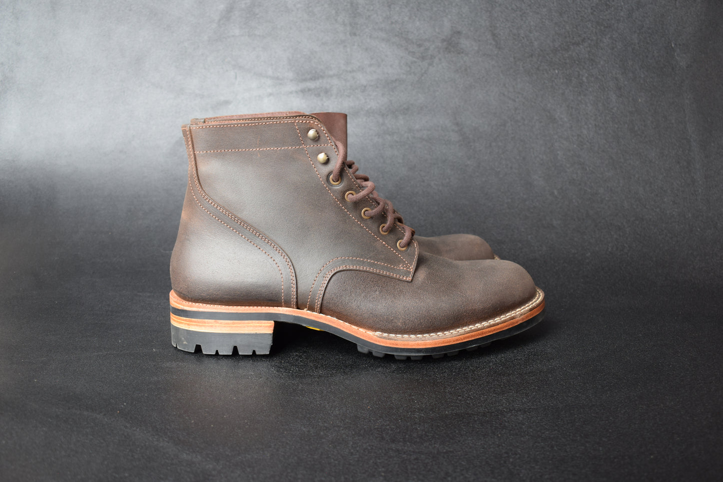 Wanes Dark Brown - 47 E