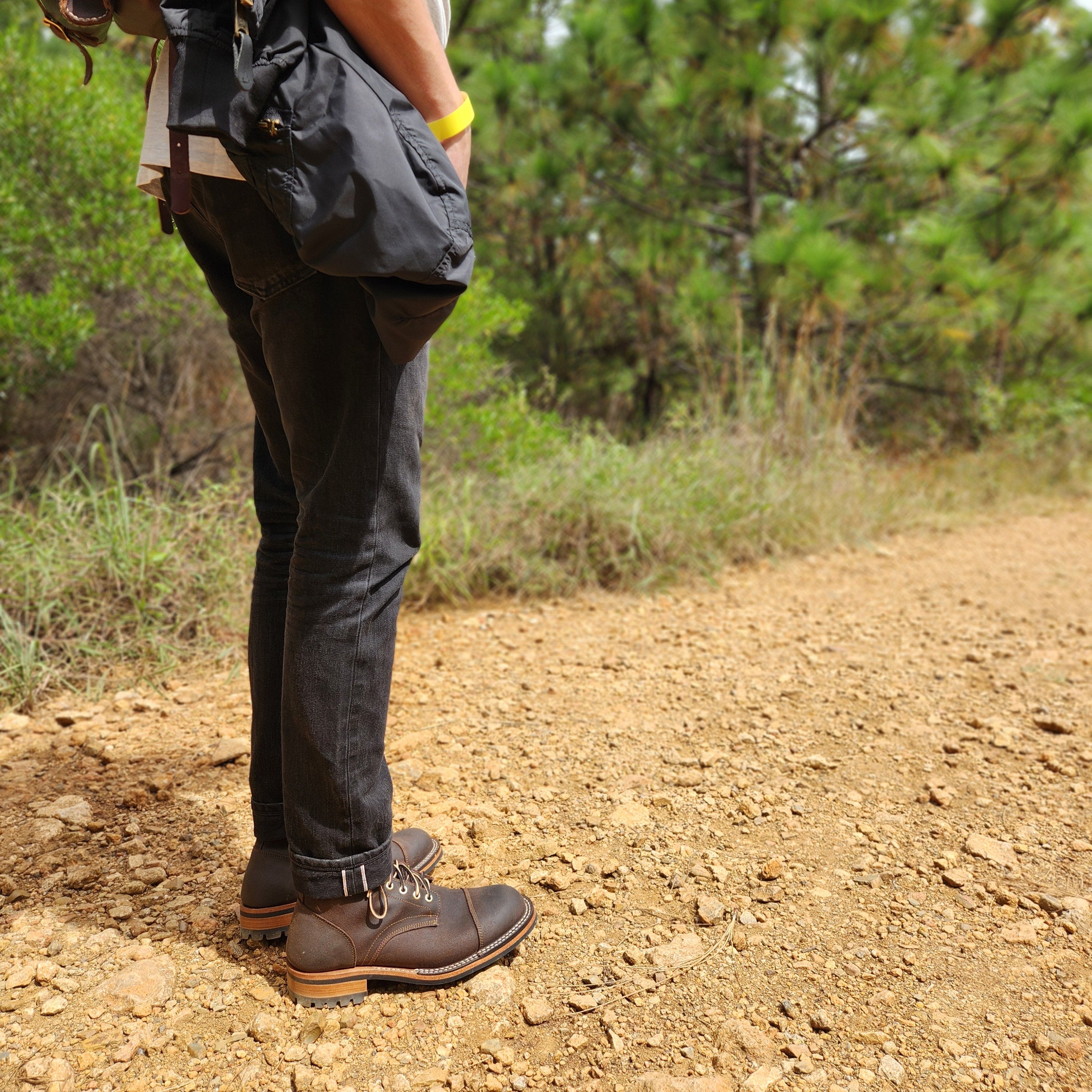 Tukano V2 · Waxed Suede · Brown