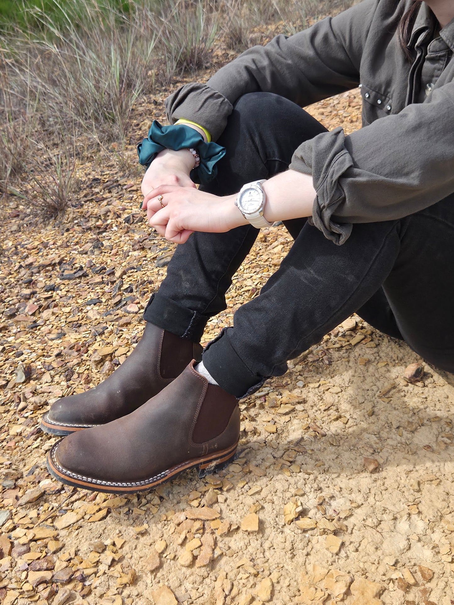 Isidro Chelsea · Waxed Suede · Brown