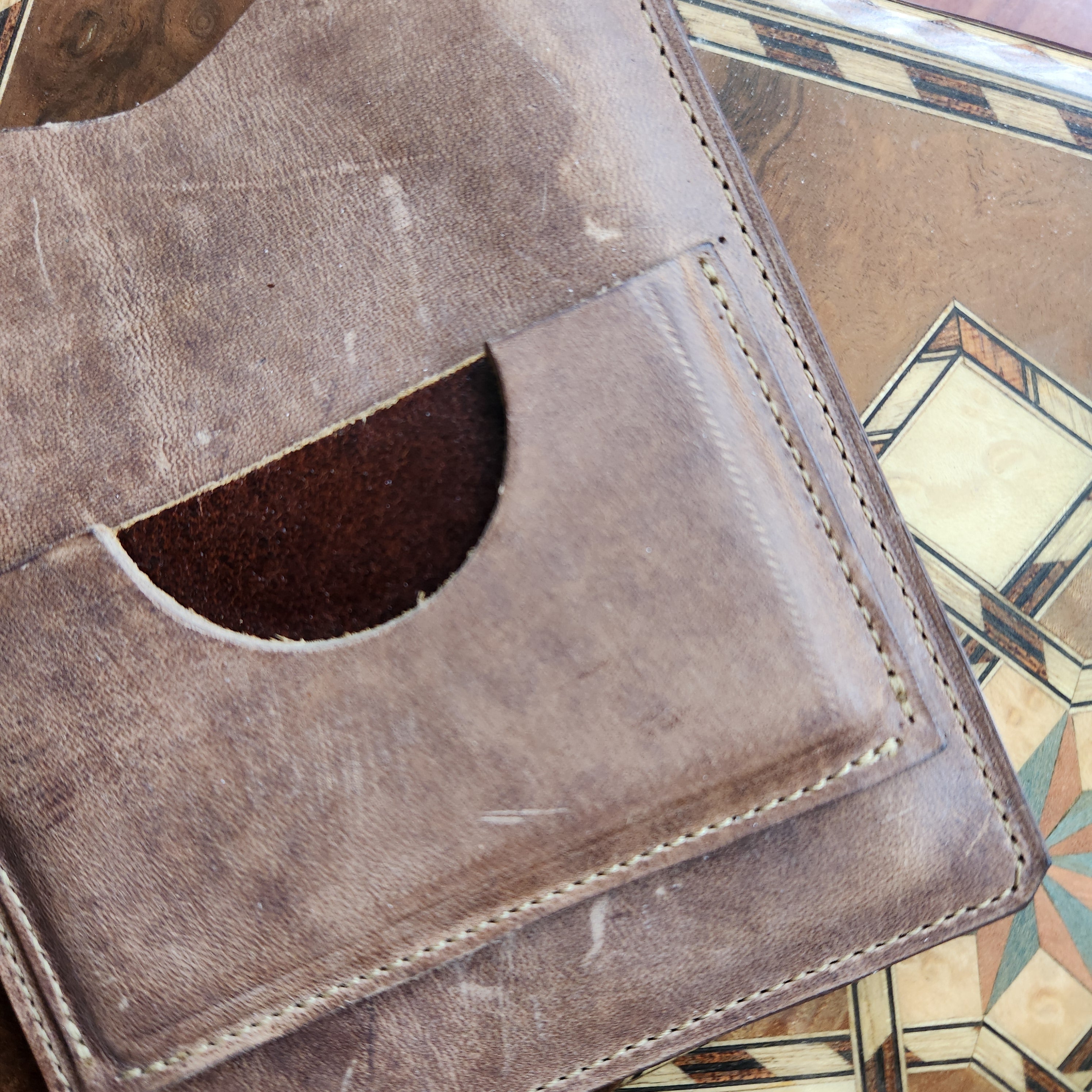 3 in 1 · Passport Holder · Waxed Flesh