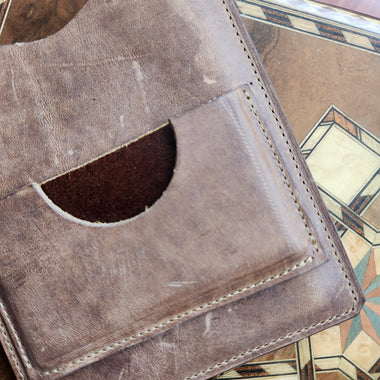 3 in 1 · Passport Holder · Waxed Flesh