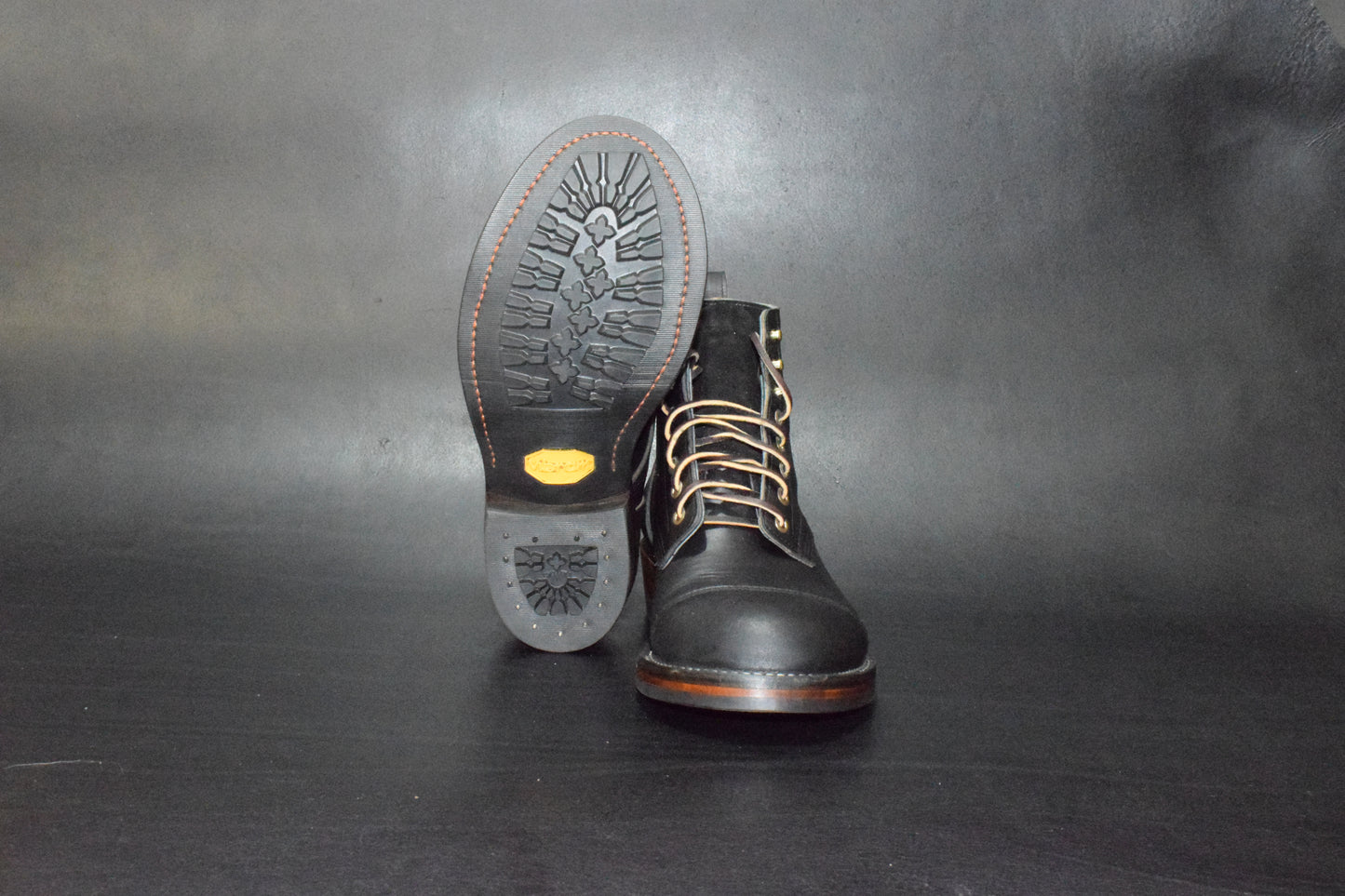 Tukano V2 in Black custom fit  40.5 EE / 7.5 EE