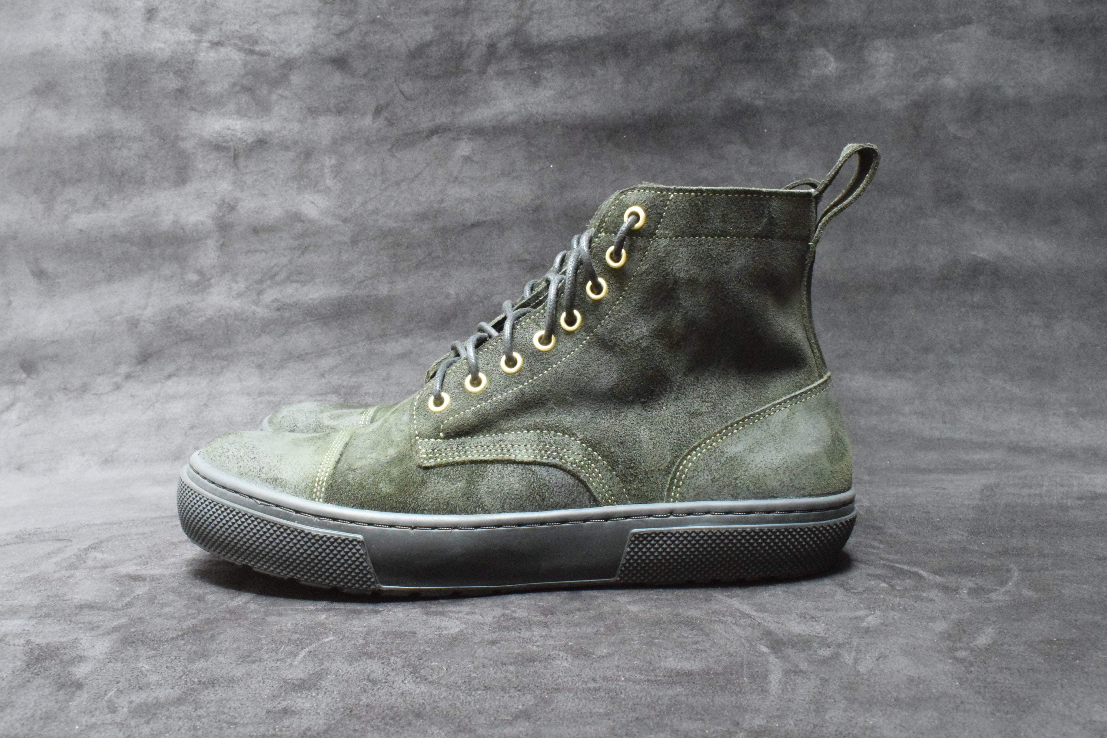 Tukano V2 Urban 42 / 9 sneaker size