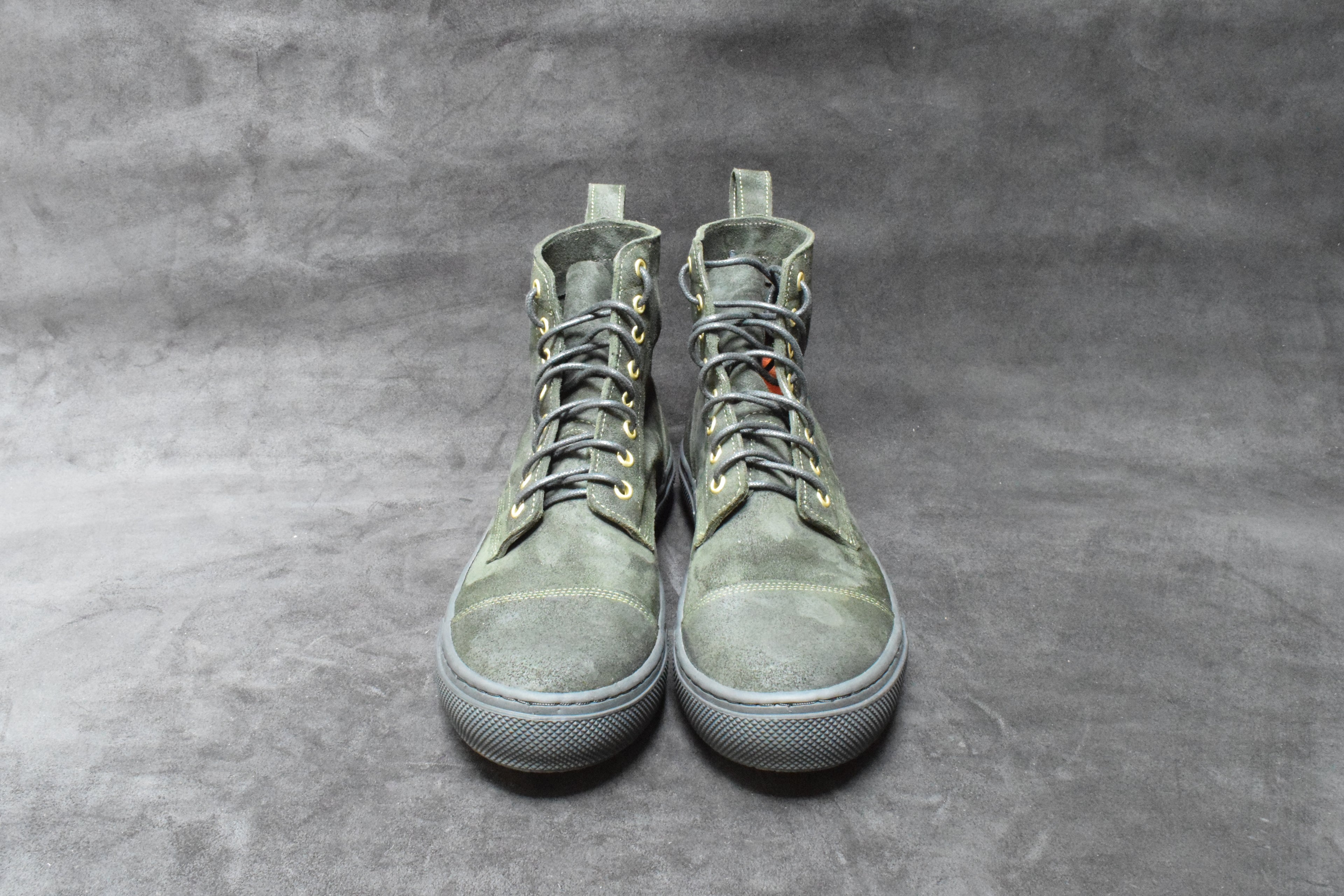 Tukano V2 Urban 42 / 9 sneaker size