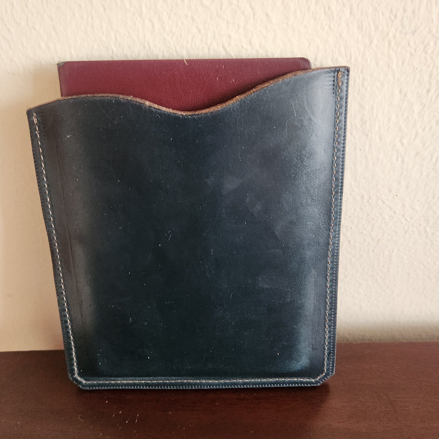 3 in 1 · Passport Holder · CXL