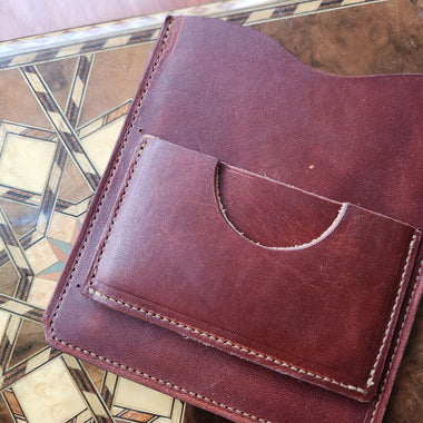 3 in 1 · Passport Holder · Oiled Latigo
