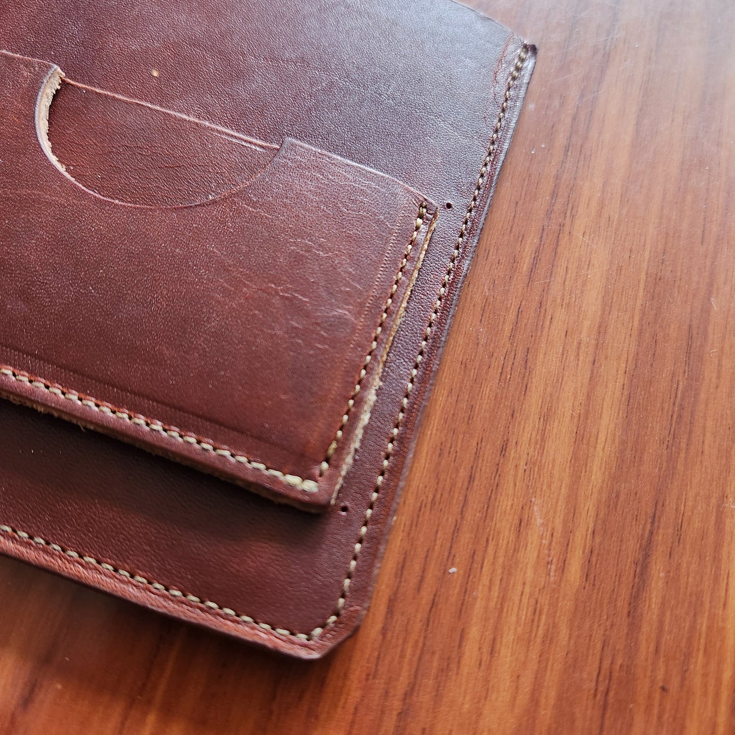 3 in 1 · Passport Holder · Oiled Latigo