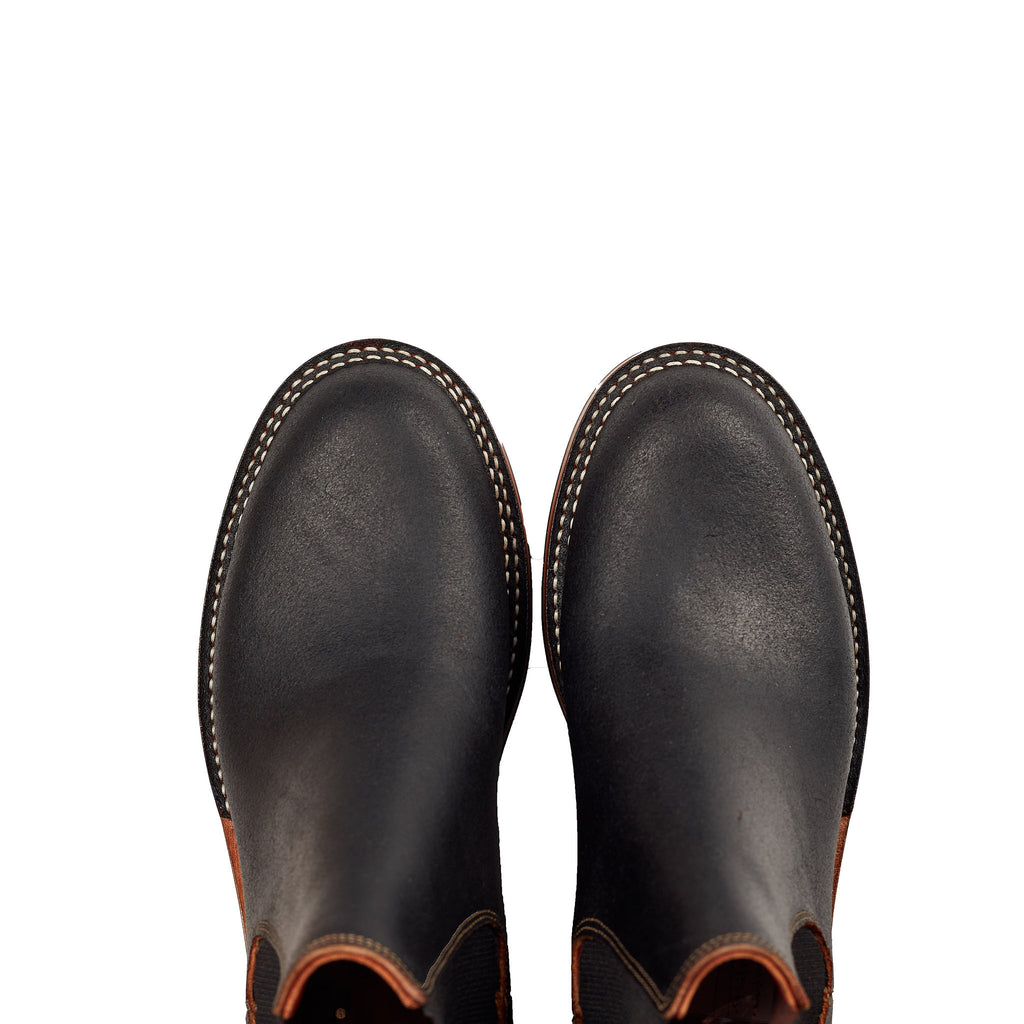 Isidro Chelsea · Waxed Flesh · Black Nut Core