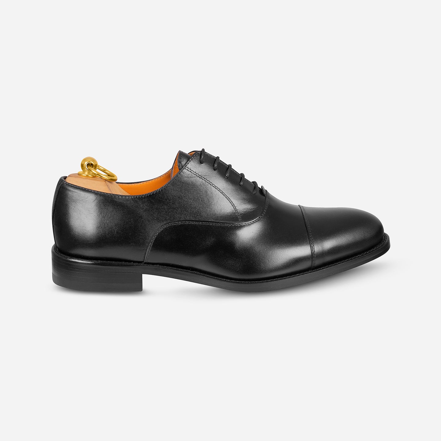 Oxford in Black