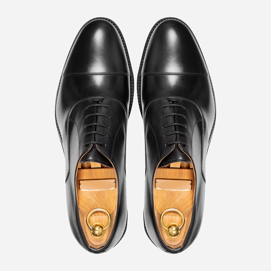 Oxford in Black