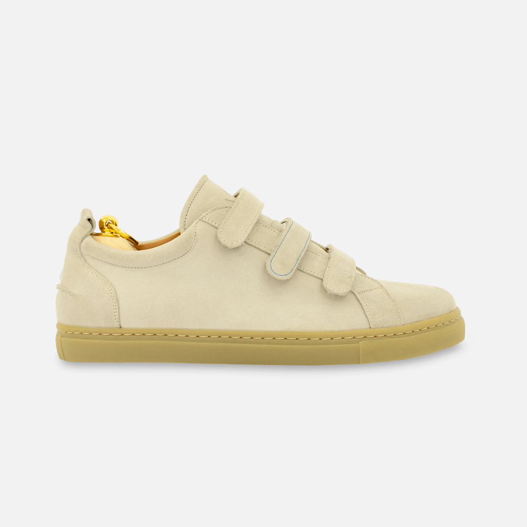 Sneakers in suede beige